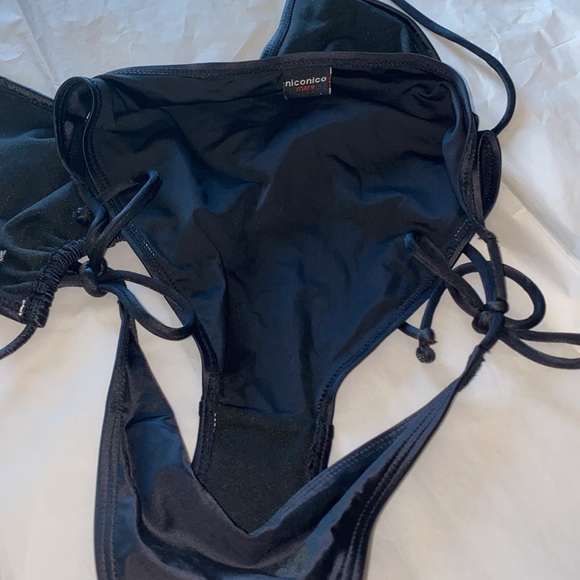 Niconico M black string bikini bought in Bali. Only worn two times over 1 week - Picture 2 of 4